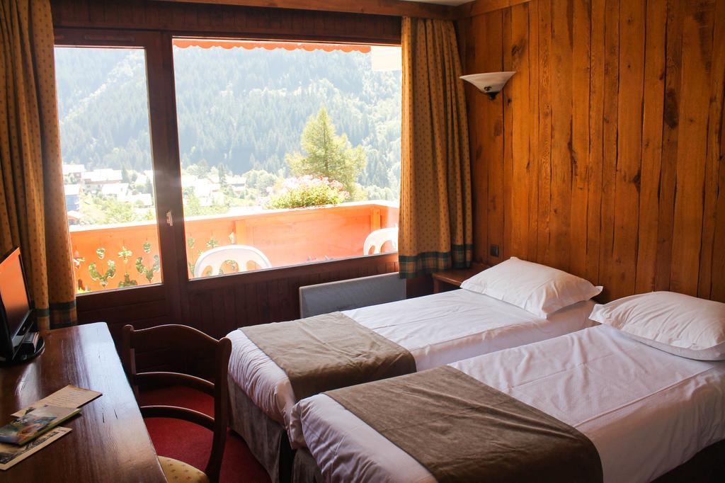 Hotel Ancolie - Champagny En Vanoise La Plagne Luaran gambar