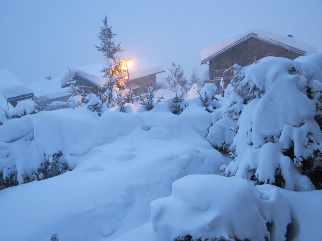 Hotel Ancolie - Champagny En Vanoise La Plagne Luaran gambar